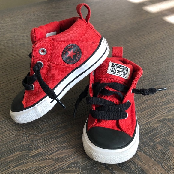 red and black toddler converse